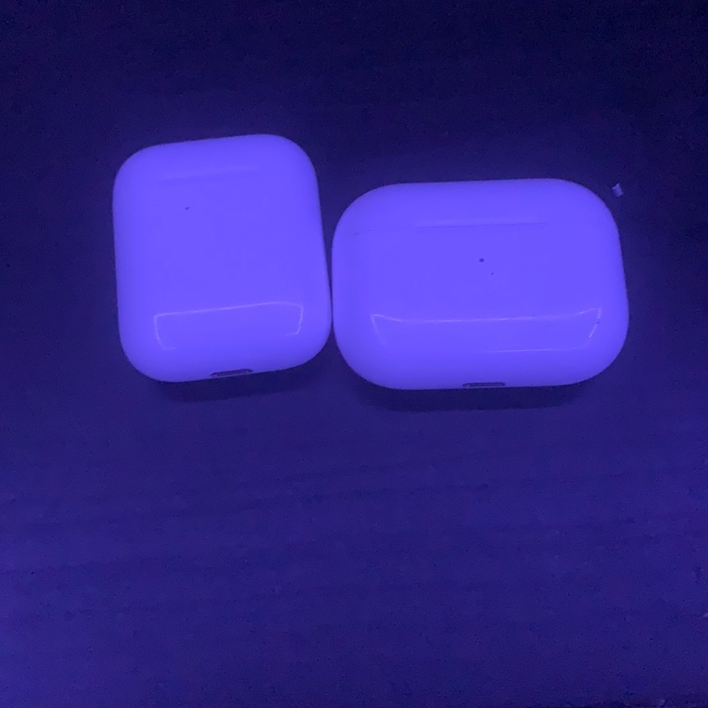 Both color white and I am selling AirPod cases